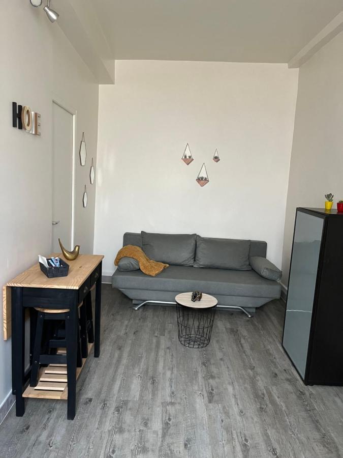 Chablis : Studio En Plein Centre Ville ภายนอก รูปภาพ
