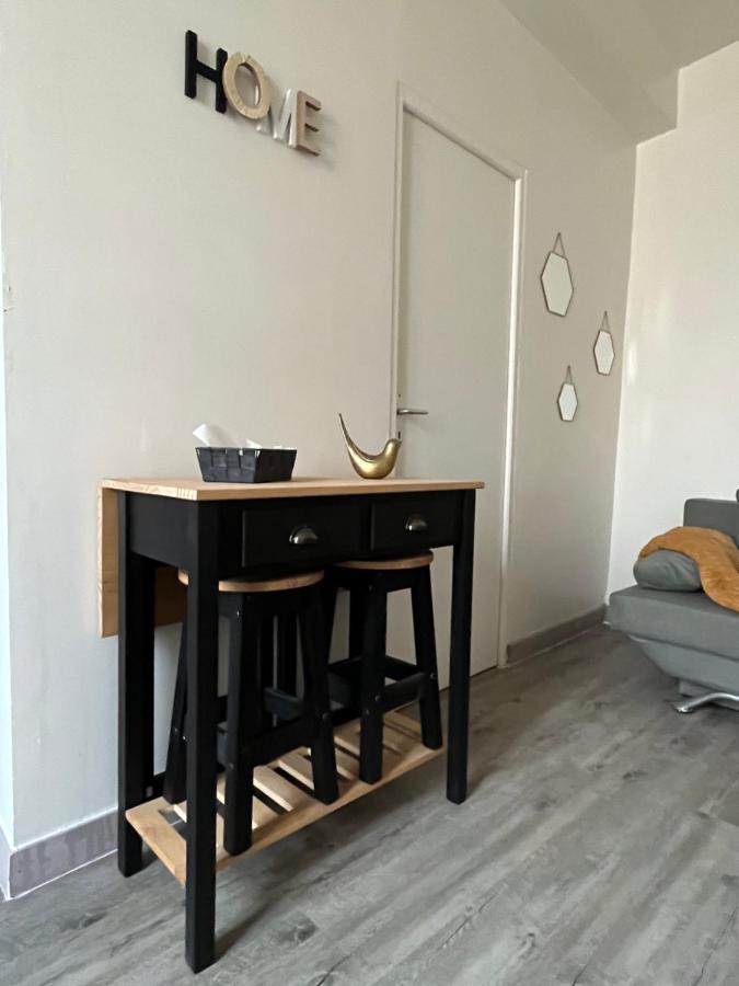 Chablis : Studio En Plein Centre Ville ภายนอก รูปภาพ
